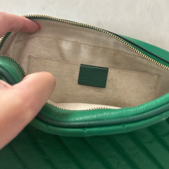 Authentic Gucci Marmont GG Green Gold Camera Bag Small - Picture 4 of 6